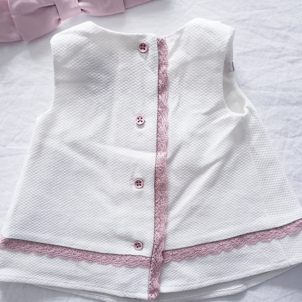 Cupcake & cashmere 4 piece set - Picture 2 of 5